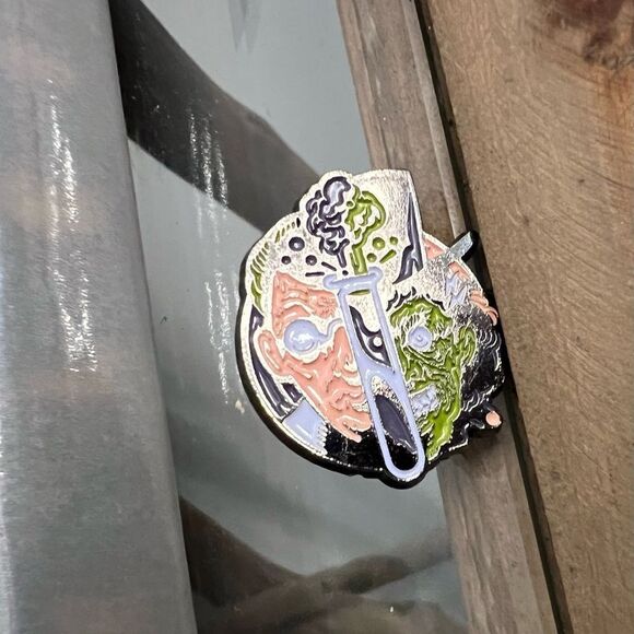 Loot Crate June 2017 Alter-Ego Pin Jekyll and Hyde collectible trading pin. - Picture 1 of 5